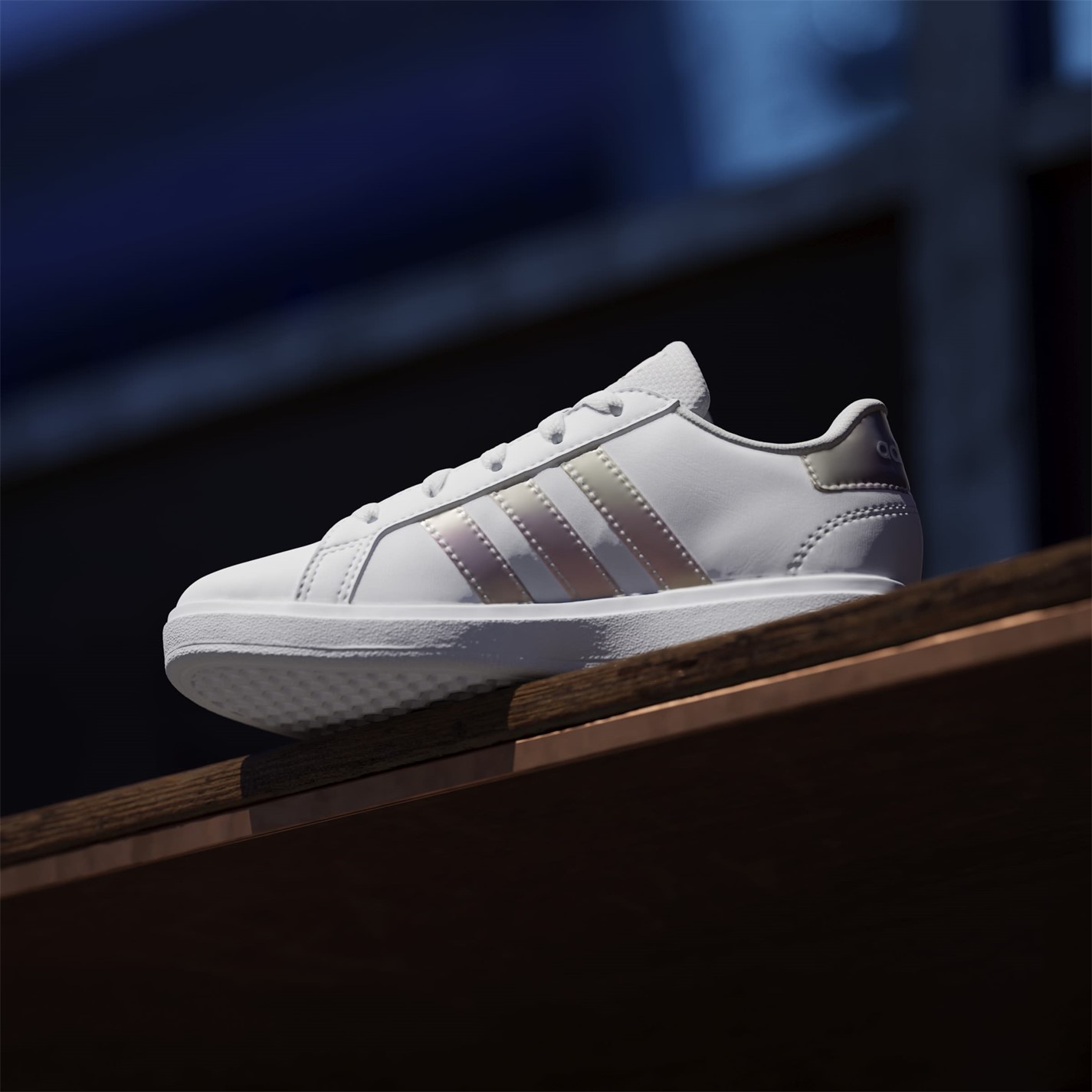 girls gold adidas