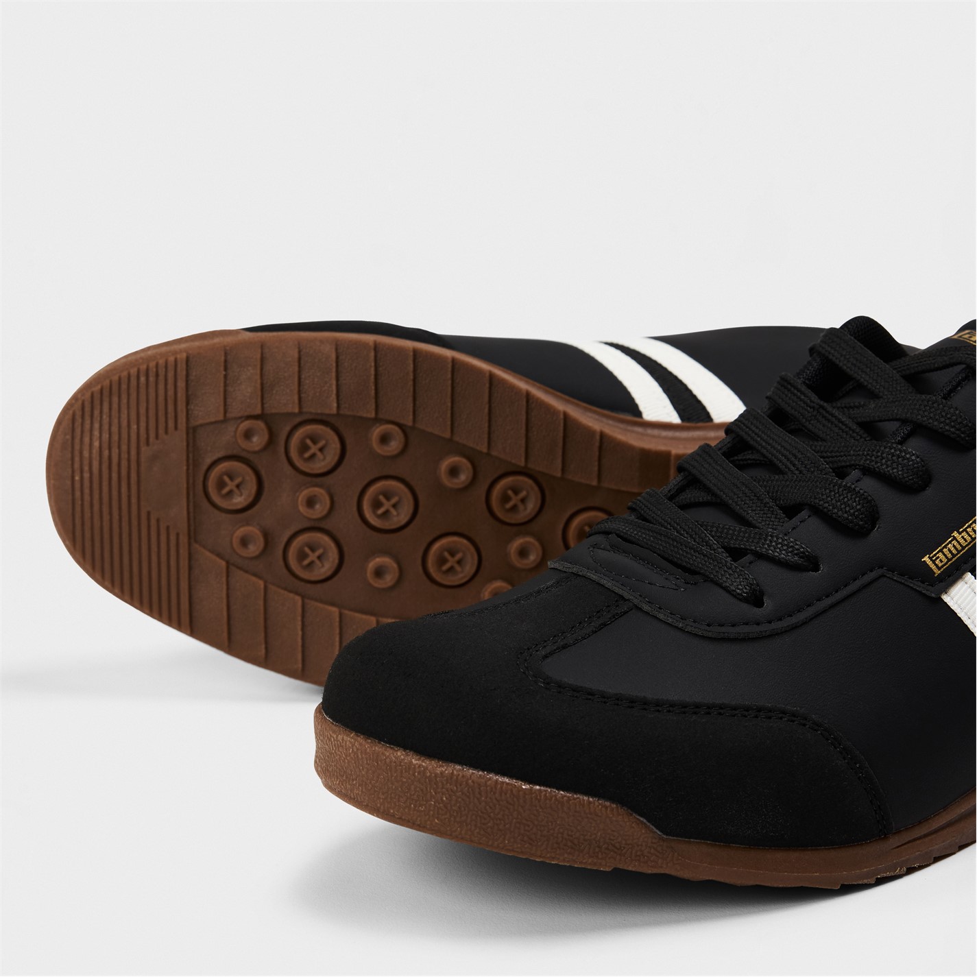 Lambretta Tackle Sn00 Court Trainers FRASERS Ireland