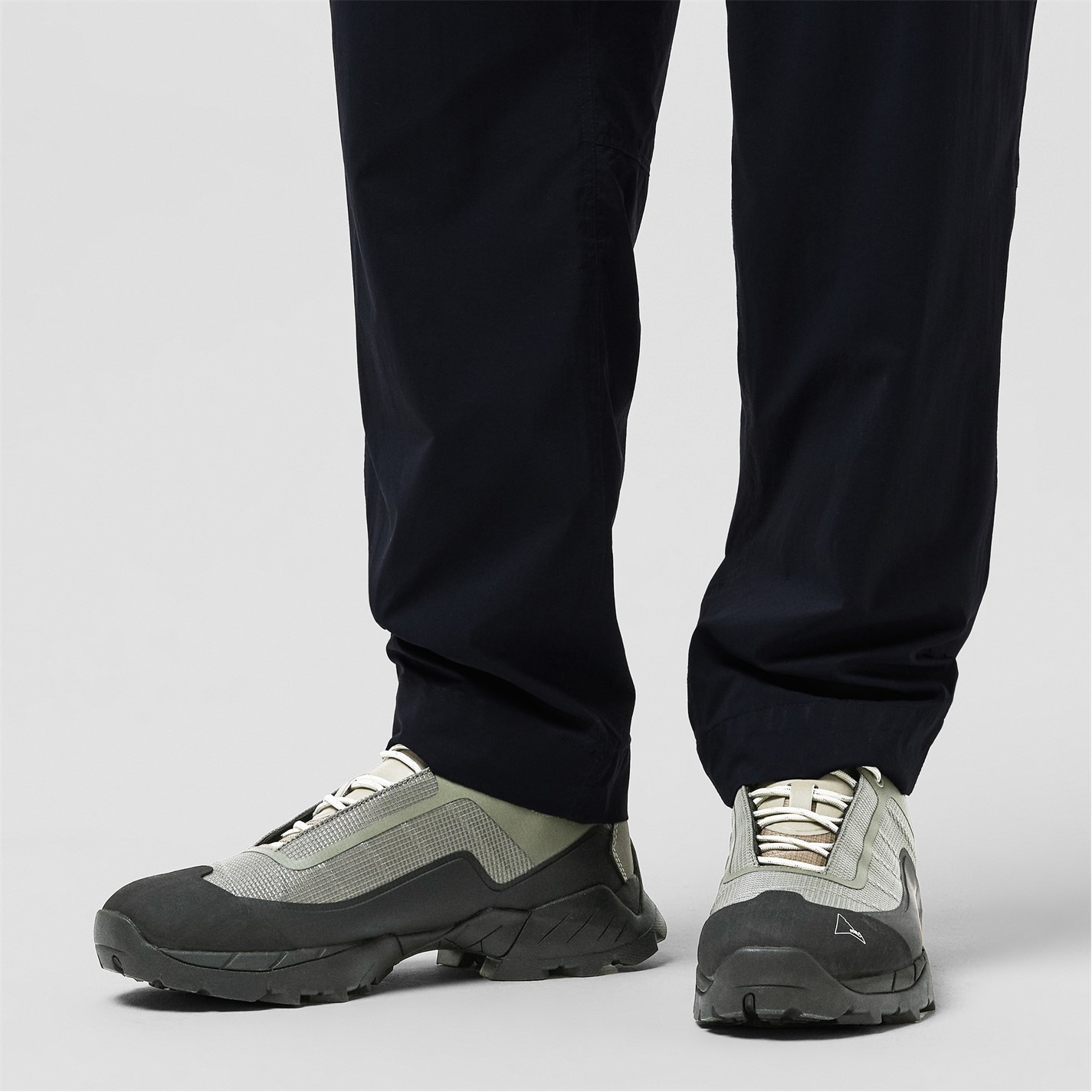 ROA Katharina Light Dark Grey スニーカー 40 ROA Men's Katharina Light Sneaker in Dark Grey Taupe ROA