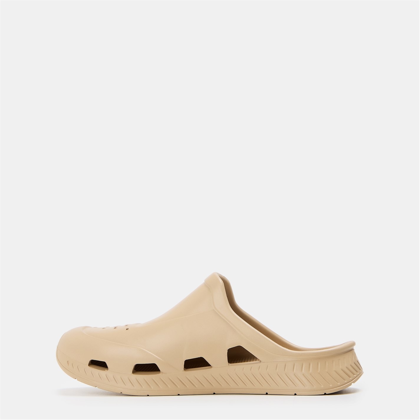 Sliders Titanium Boss | Kids' Titanium Lightweight Pool Sliders | Pool Shoes | FRASERS ...