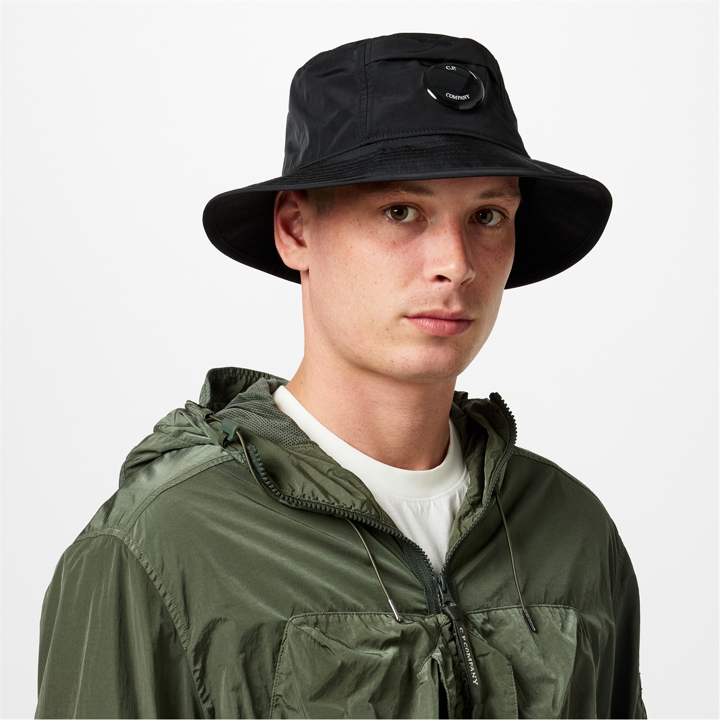 C.P Company Chrome-R Lens Bucket Hat バケハ CP COMPANY | Men's Chrome Lens Detail Bucket Hat | Bucket Hats