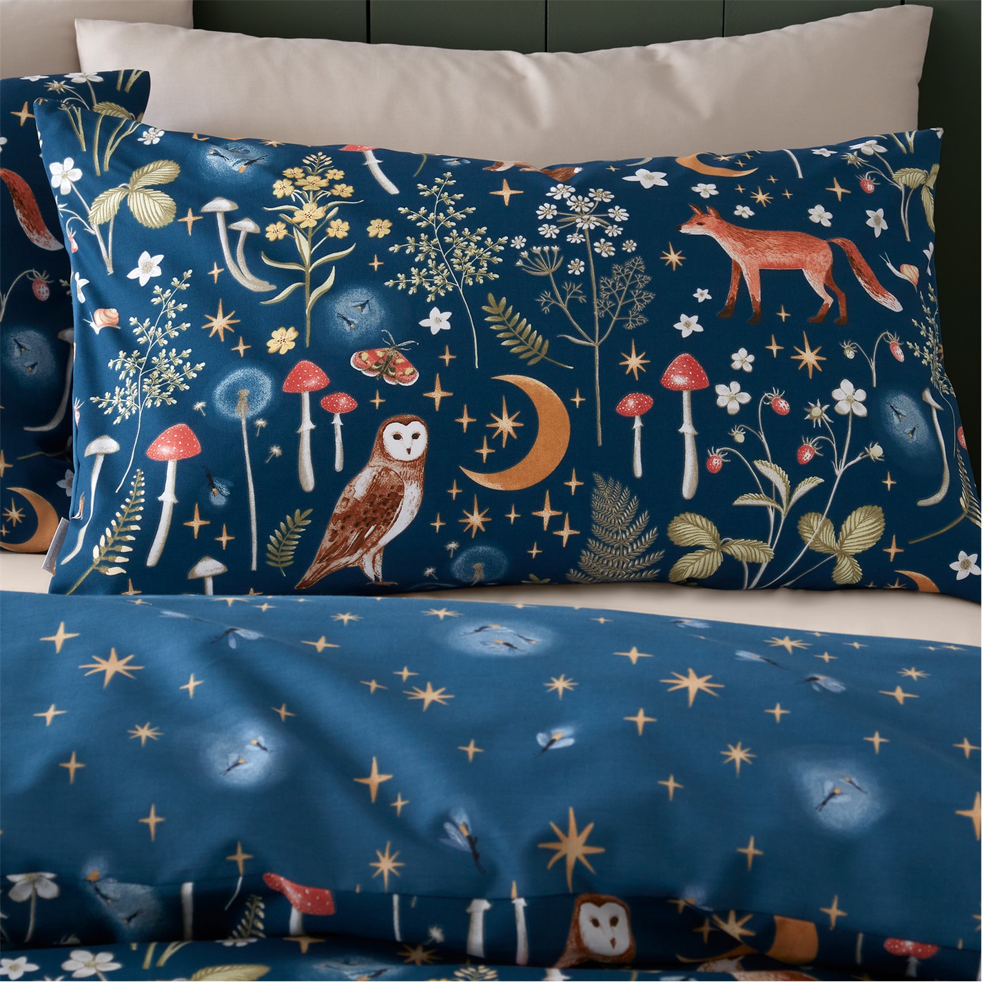 Twilight Howler WJ2310282CL Duvet Cover Set main image 0