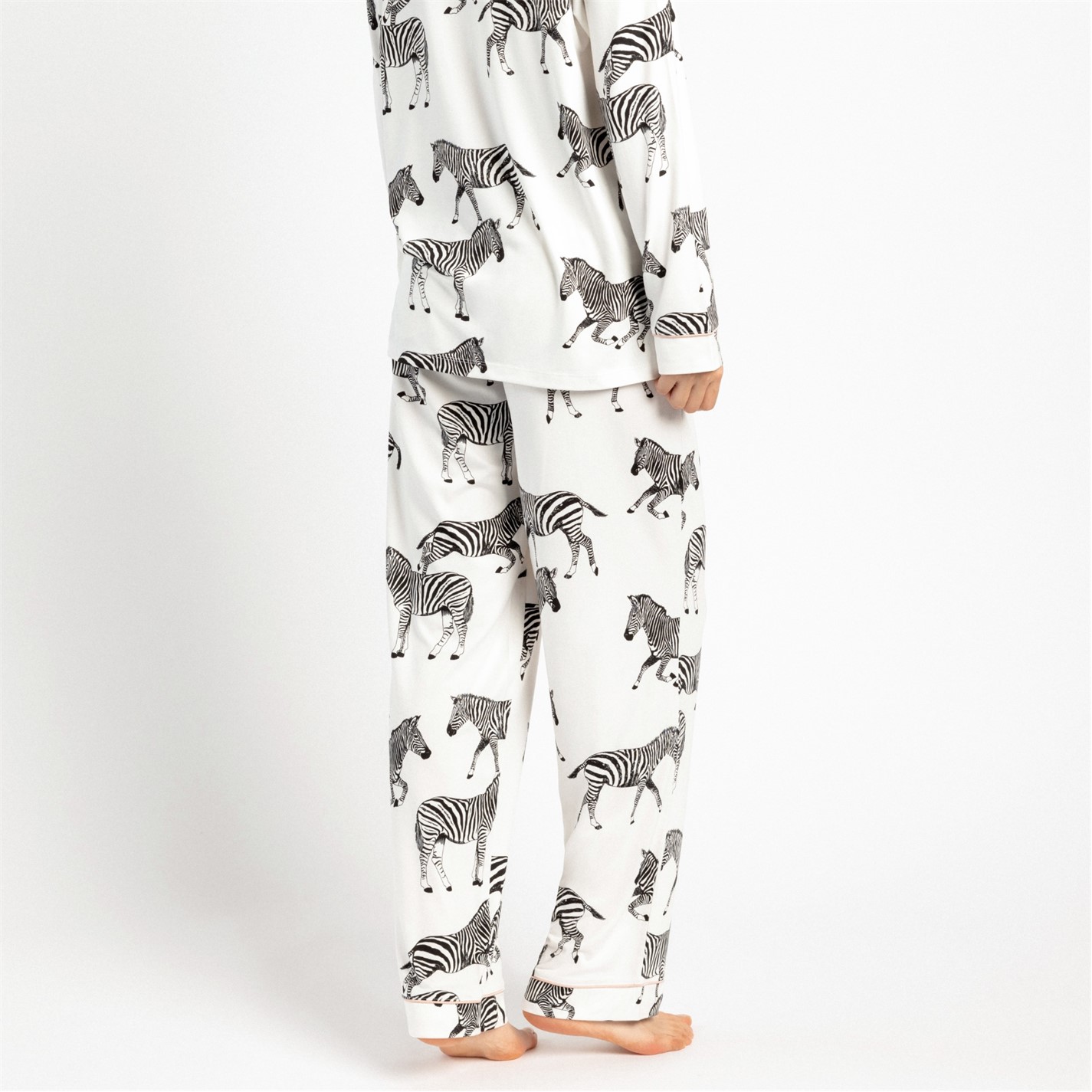 Chelsea Peers Button Up Pyjama Set White Zebra FRASERS