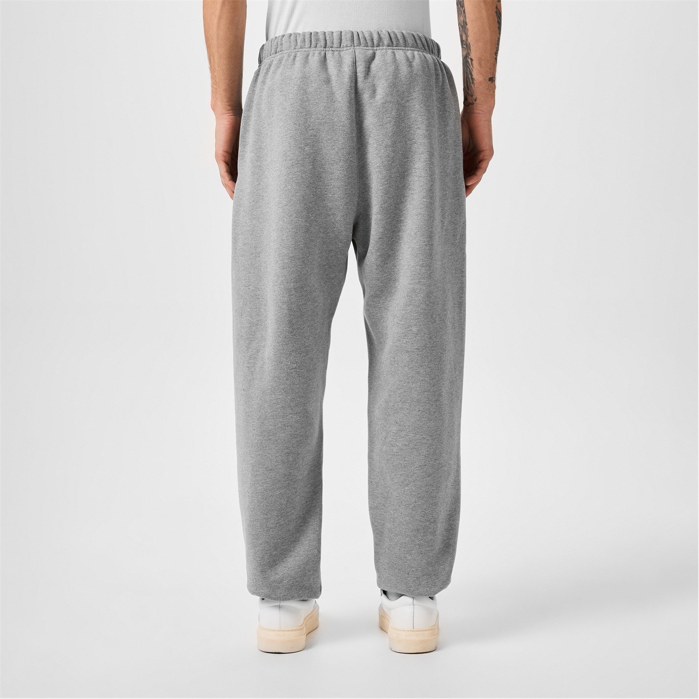Pantalon Fear of God ESSENTIALS Gris