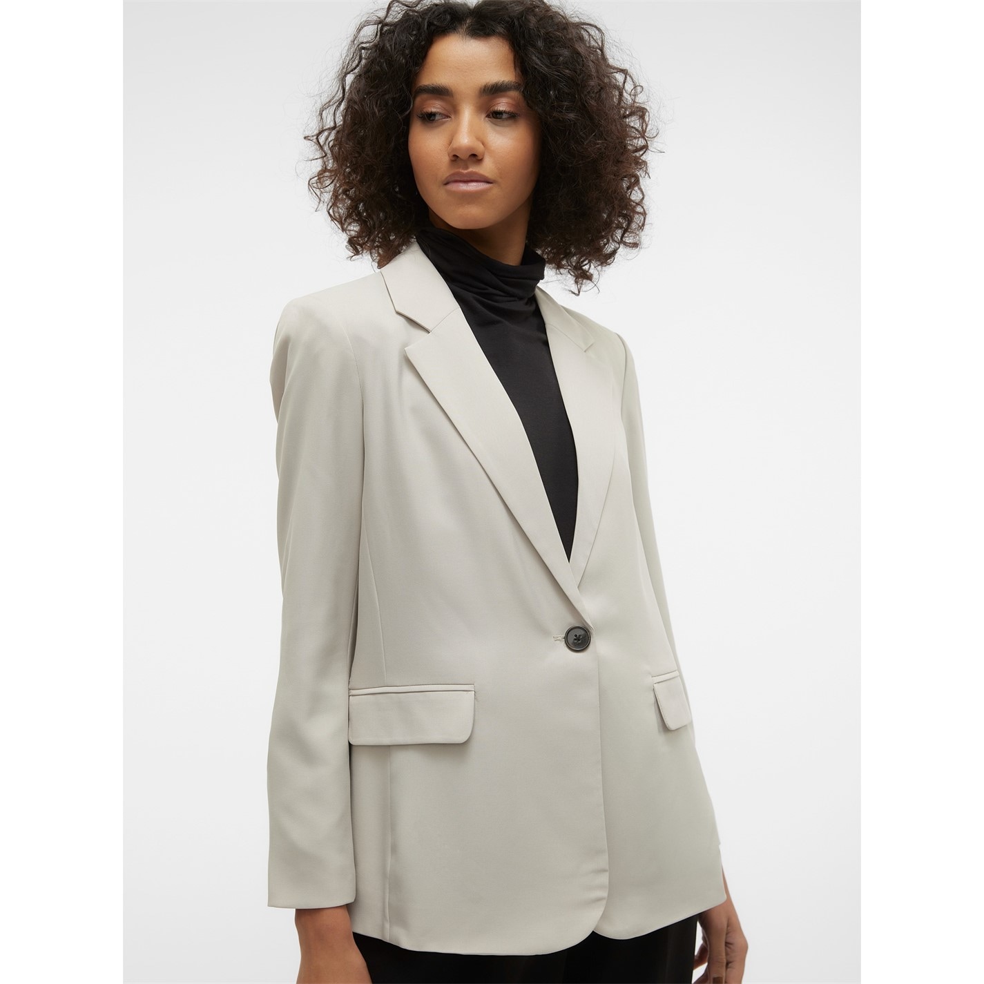 Fitted Long Sleeve Blazer