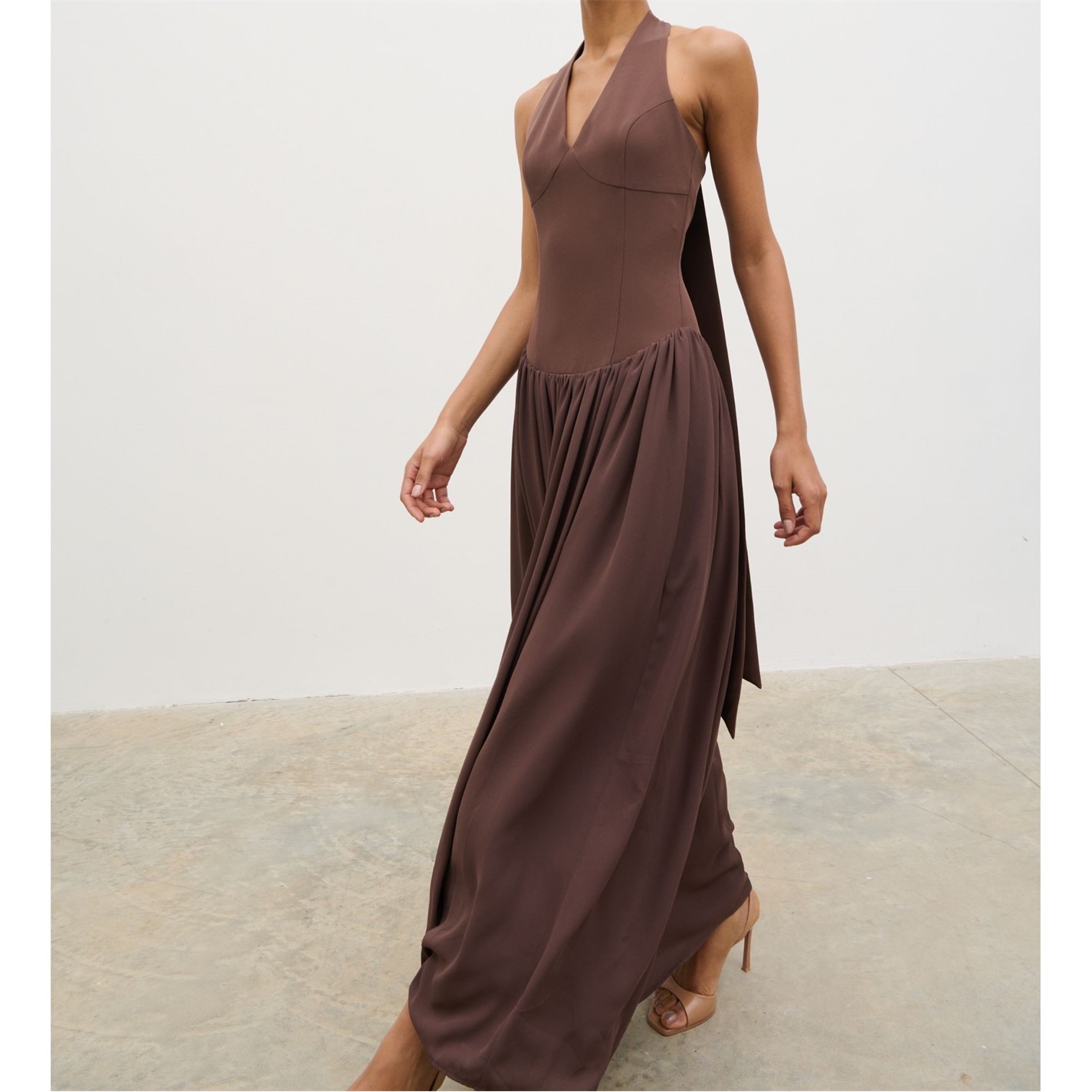 Pretty Lavish | Womens Isadora Drop Waist Maxi Dress | Chocolate Brown | FRASERS Ireland Pretty Lavish | Womens Isadora Drop Waist Maxi Dress | Chocolate Brown | FRASERS Ireland