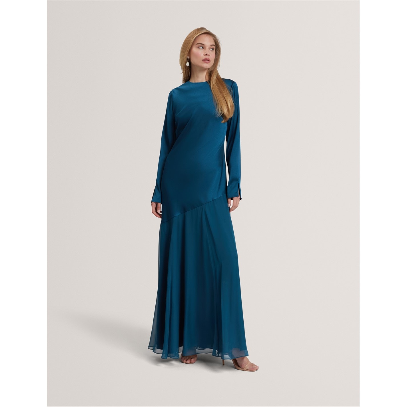 Ted Baker | Women's Long Sleeve Maxi Dress | Maxi Dresses | FRASERS Ireland Ted Baker | Women's Long Sleeve Maxi Dress | Maxi Dresses | FRASERS Ireland