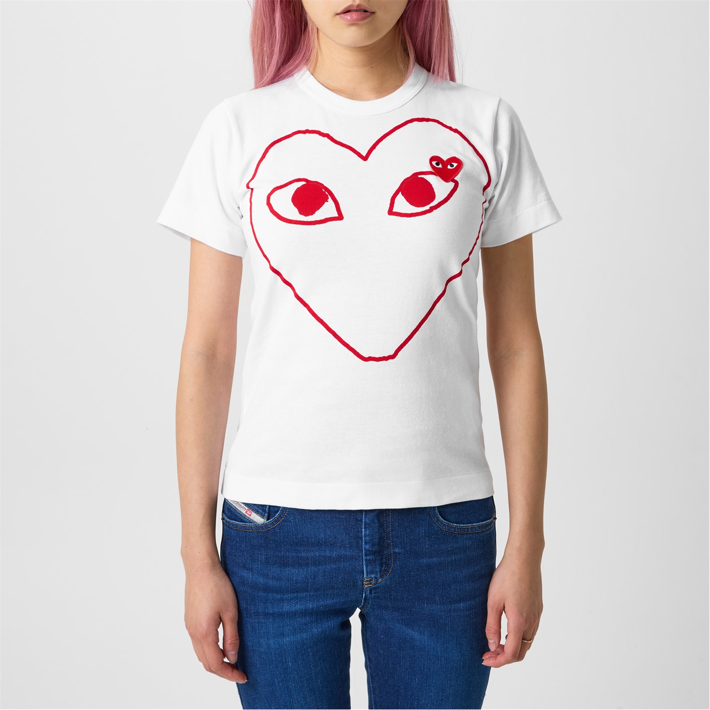 COMME DES GARCONS PLAY Peeping Heart Outline T-Shirt