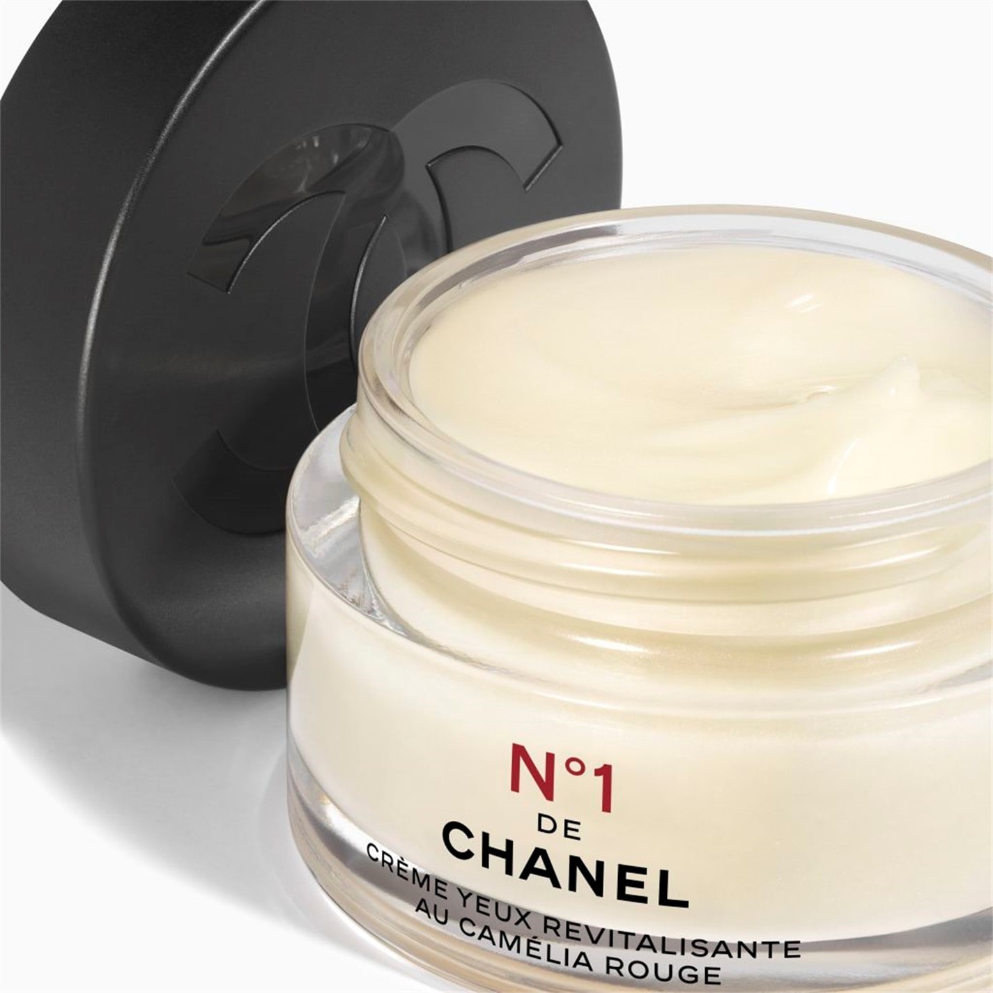 Chanel N°1 DE CHANEL REVITALIZING EYE CREAM Antidark Circles Anti