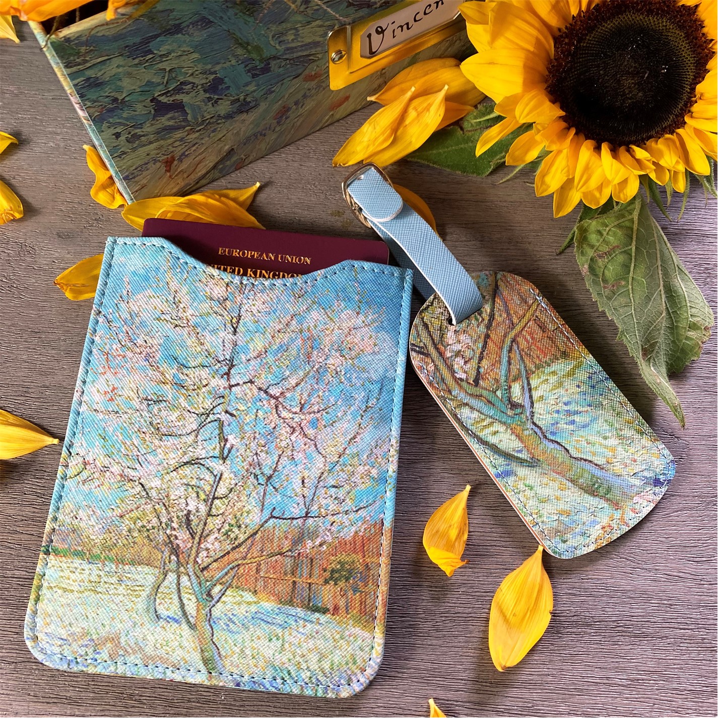 Van Gogh Gogh Passport Case and Tag Travel Gift Sets House of Fraser
