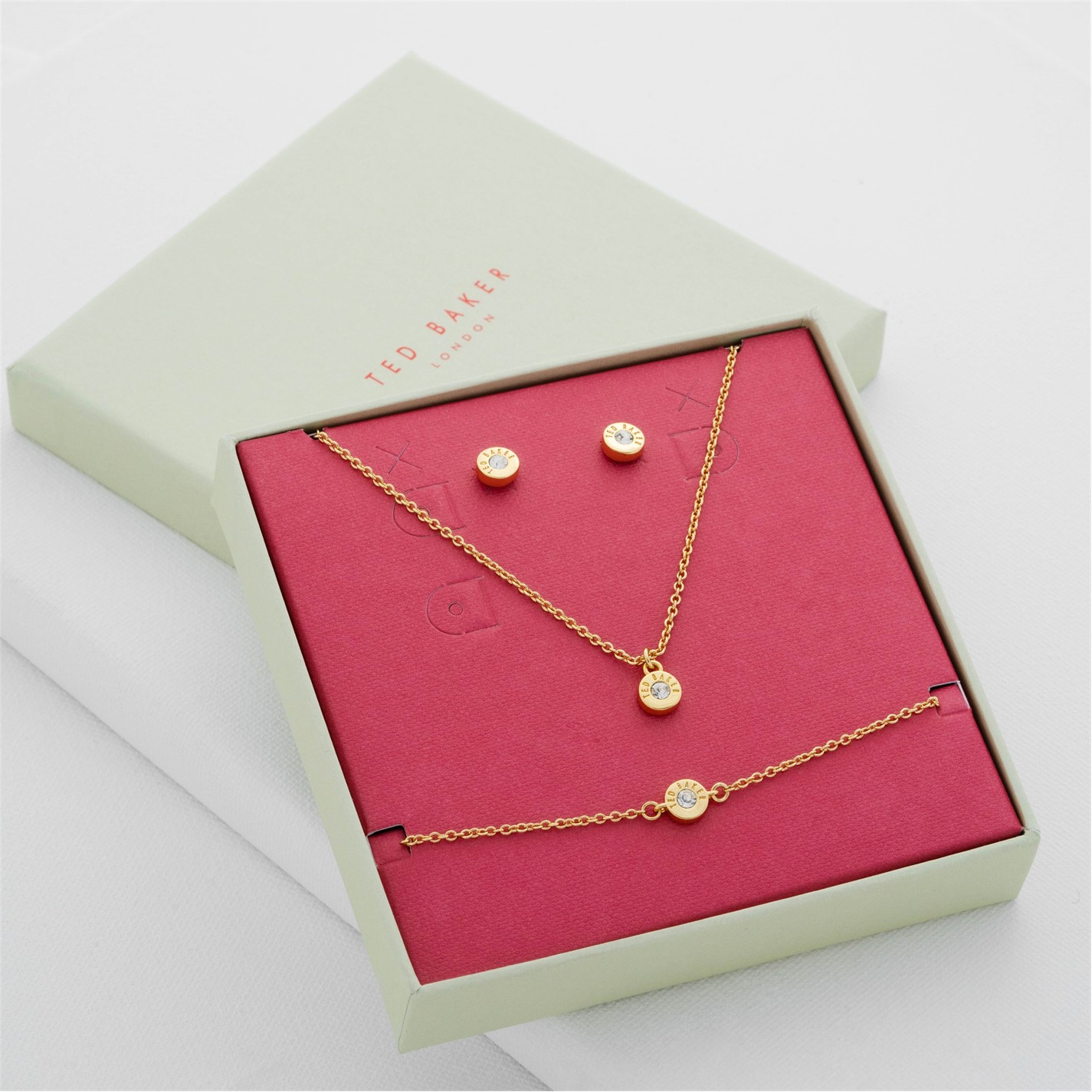 【TED BAKER】プレゼントに!Mini Sparkle ギフト3点セット Ted Baker | Mini Sparkle Gift Set | Jewellery Sets | FRASERS
