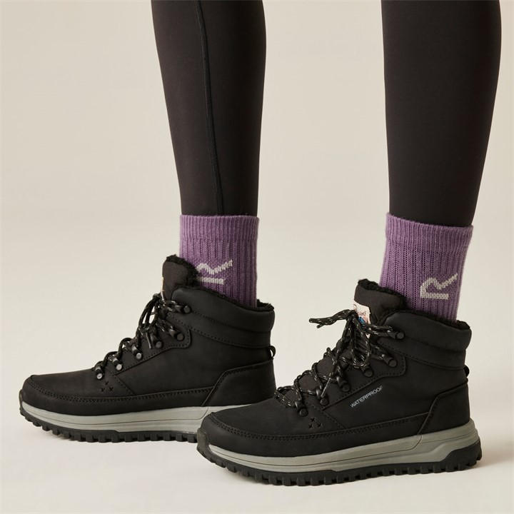 Regatta Women's Black Sherbourne Size 6.5
