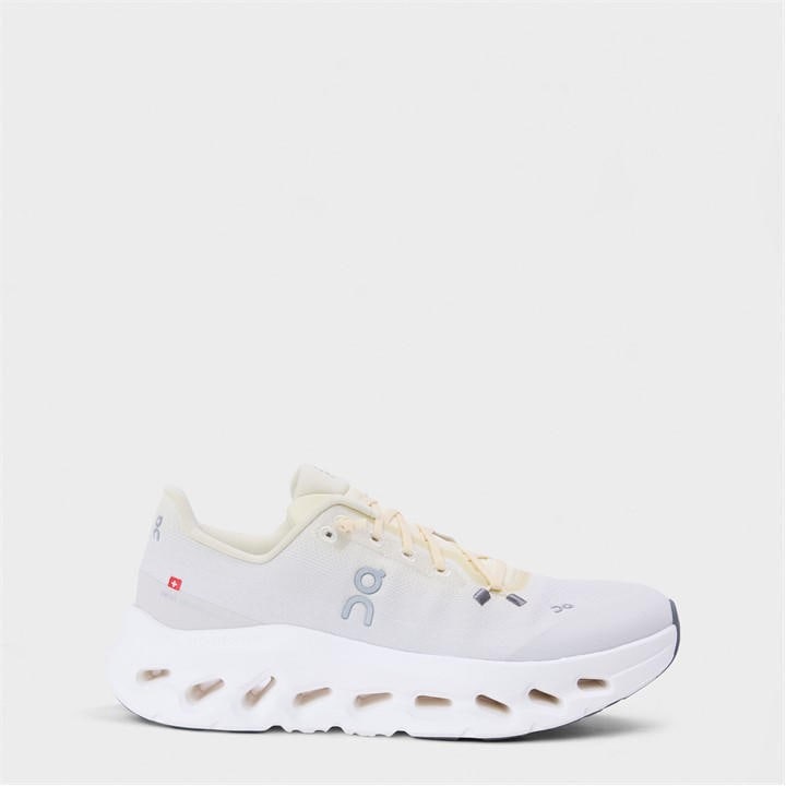 On Cloudtilt In Yellow