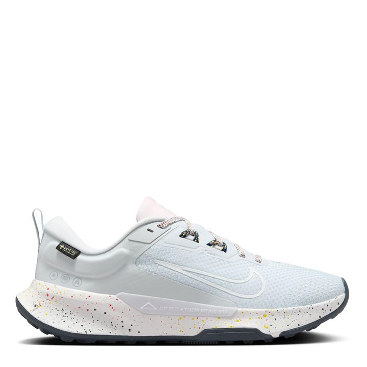 NIKE JUNIPER TRAIL 2 GORE-TEX WOMEN'S WATERPROOF TRAIL RUNNING SHOES