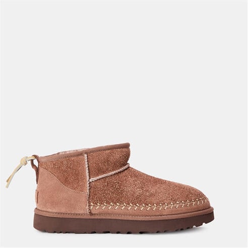 Ugg - Women's Biarritz Slip-On Snug Boots