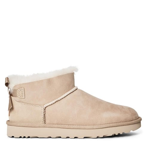 Ugg - Women's Classic Bailey Sheepskin Snug Boots