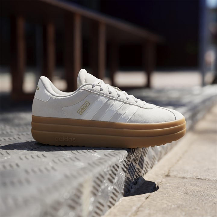 Off Wht/Gum - adidas - VL Court Bold Women's Trainers