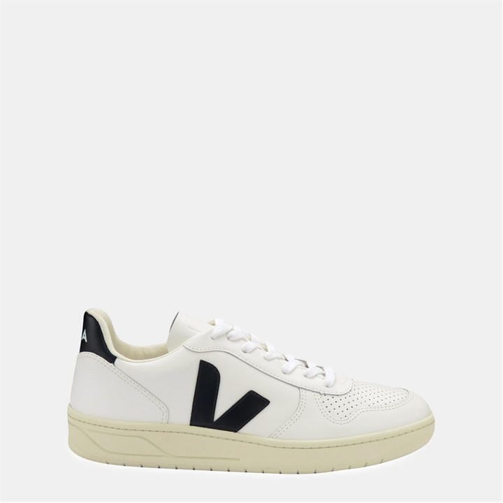 VEJA V-10 TRAINERS