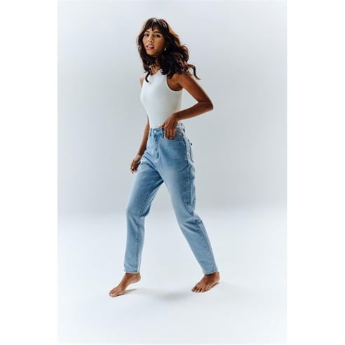 In The Style - Tall Light blue Sofia Straight Mom Jeans
