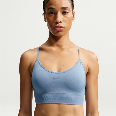 Nike - Women's Medium Impact Non Wired Sports Bra