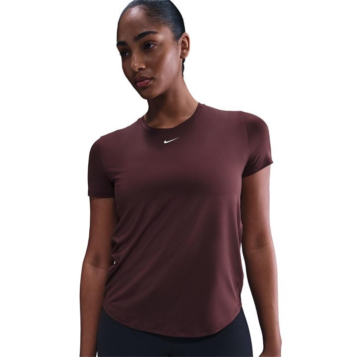 Nike Dri-fit One Women's Standard Fit Short-sleeve Top In Red