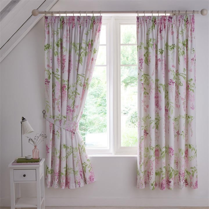 DREAMS AND DRAPES WISTERIA PENCIL PLEAT CURTAINS WITH TIE-BACK
