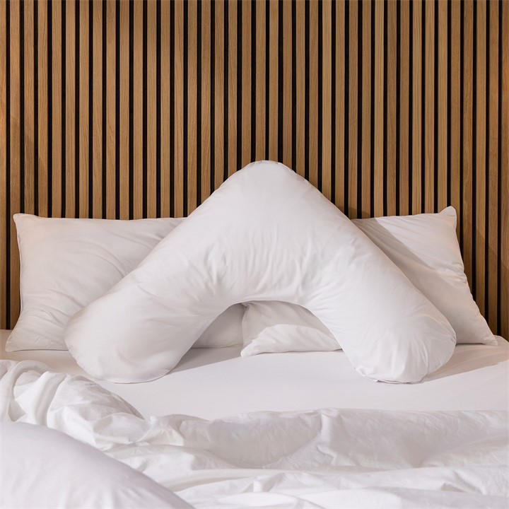 Snuggledown Unisex White V Shape Firm Support Pillow