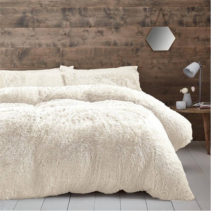 Catherine Lansfield Unisex Cream Deep Pile Faux Fur Duvet Cover Set Superking