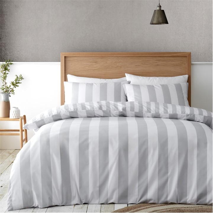 Catherine Lansfield Unisex Silver Stripe Reversible Duvet Cover Set Single
