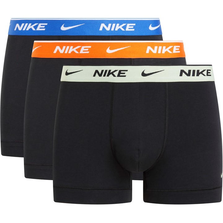 Nike Men's Black 3 Pack Everyday Cotton Trunks Medium