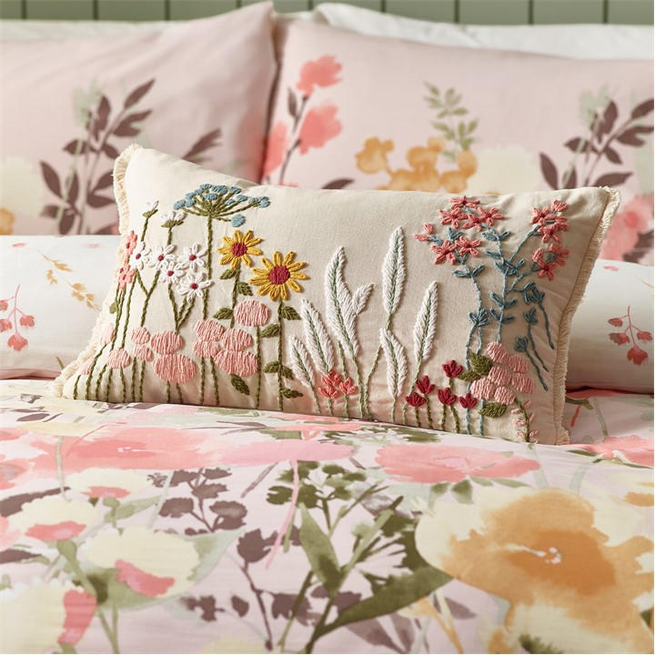 Catherine Lansfield Unisex Beige Countryside Floral Embellished Cushion