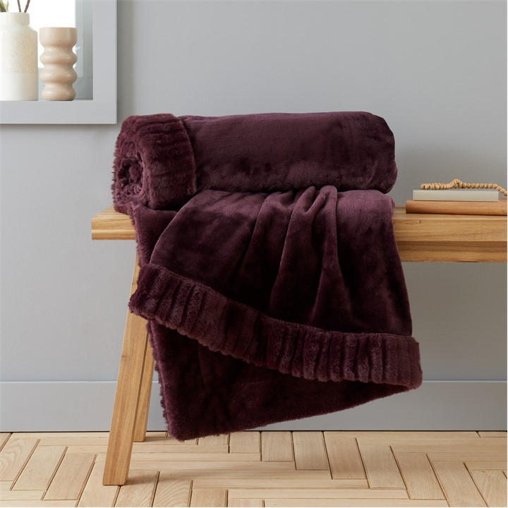 Catherine Lansfield Unisex Purple Velvet And Faux Fur Soft Touch Blanket Throw