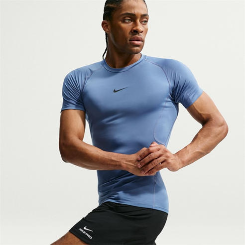 Nike - Pro Men's Tight Fit Short-Sleeve Top