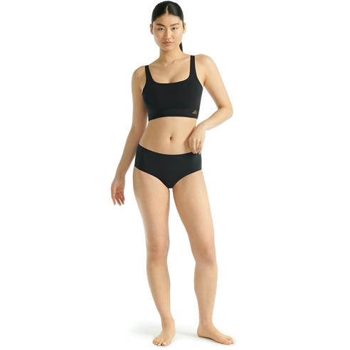 adidas - Women's Active Light Flex Multi-Directional Stretch Hipster
