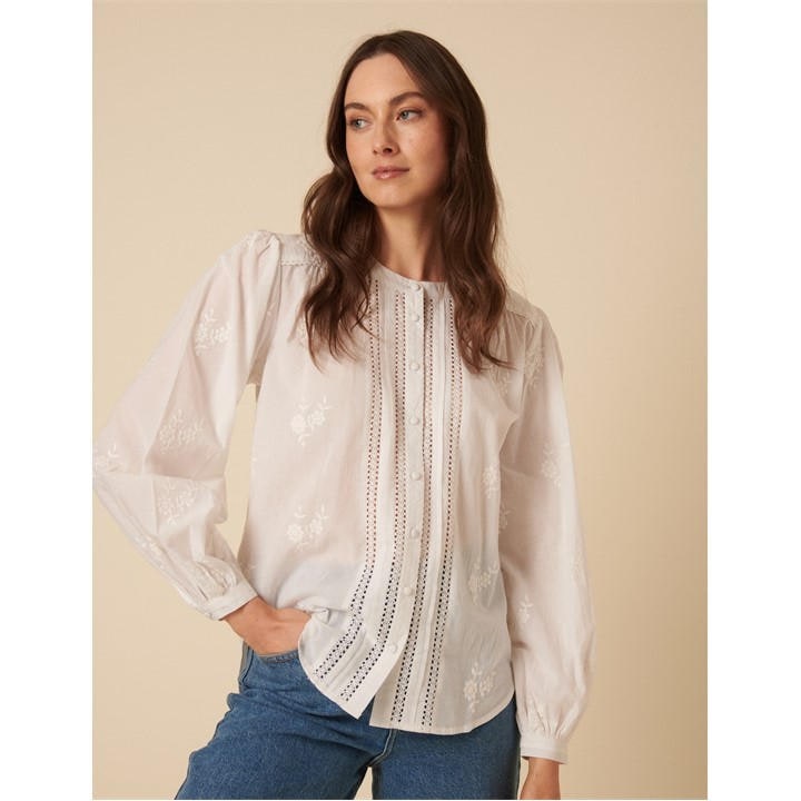 Broderie Anglaise Mariner Collar Blouse in Strawberry (4-12yrs)