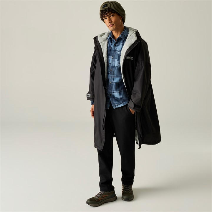 Regatta Unisex Black Waterproof Robe Adults Small