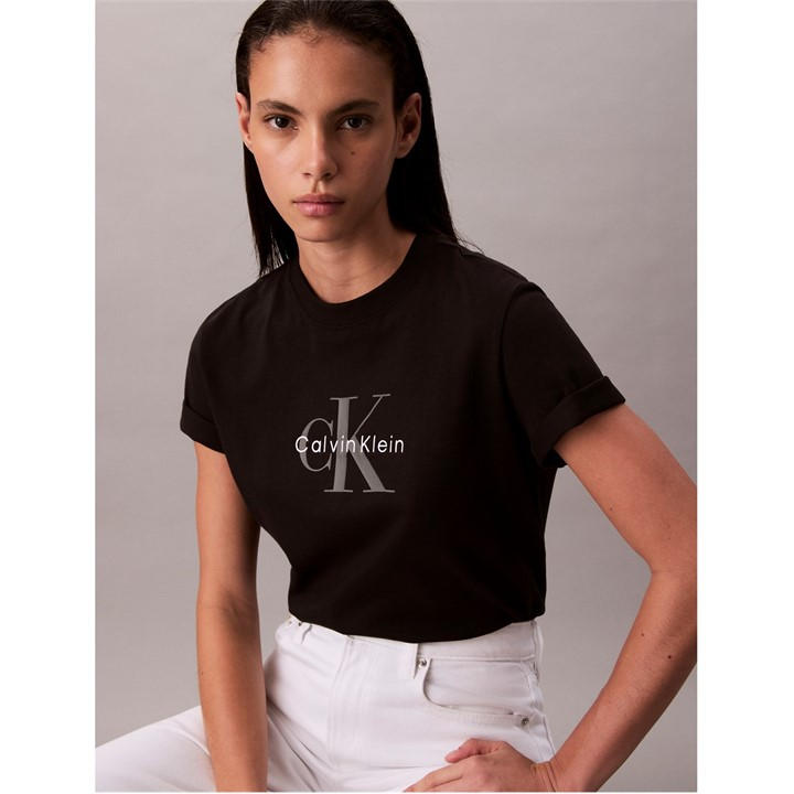 Calvin Klein Jeans Women's Black Ckj Mono Hero Regular Fit T-Shirt