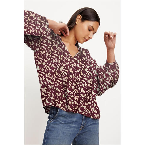 Velvet by Graham and Spencer - Women's Regular Fit T-Shirt