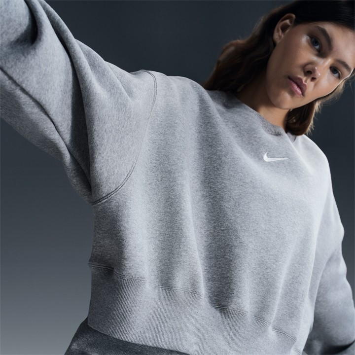 NIKE SPORTSWEAR PHOENIX FLEECE WOMEN'S OVER-OVERSIZED CREWNECK SWEATSHIRT
