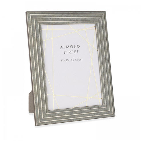 Gallery - Burnham Photo Frame 7x5in (3pk)