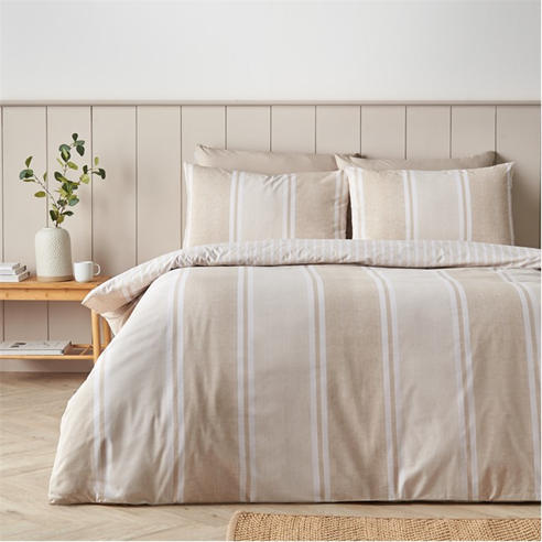 Catherine Lansfield - Textured Banded Stripe Reversible Duvet Cover Set