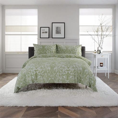 Deyongs - Secret Gard Duvet Cover