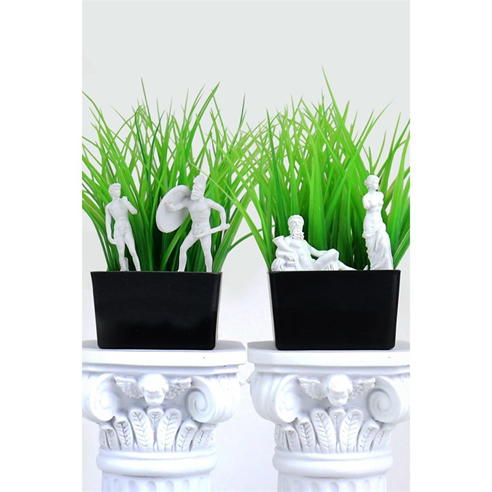 Gift Republic - Plant Pot Statues