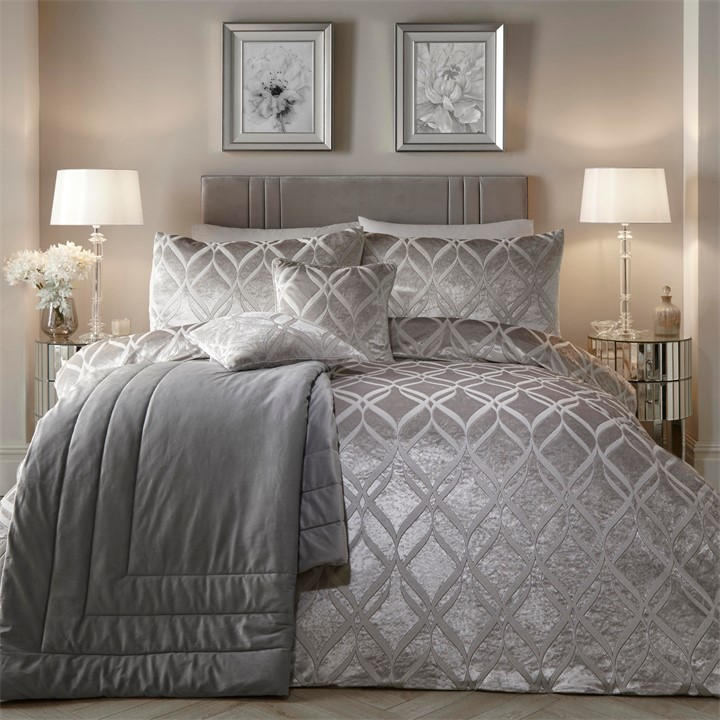 Soiree Unisex Silver Belfort Velvet Ogee Duvet Cover Set In Slate King