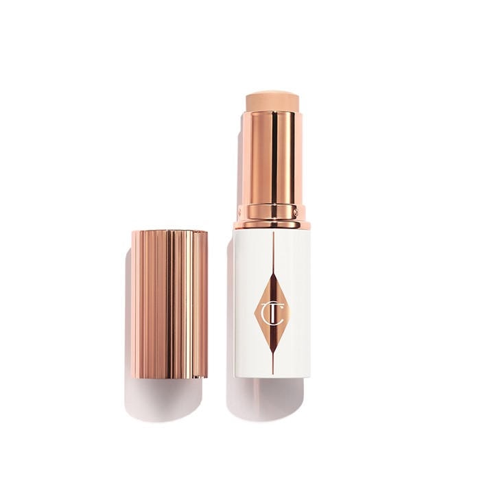 4 FAIR - Charlotte Tilbury - Unreal Skin Hydrating Foundation Stick