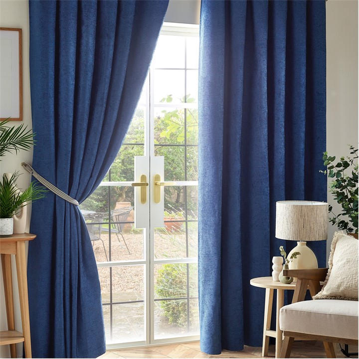 ALAN SYMONDS CHENILLE BLACKOUT PENCIL PLEAT TOP CURTAI