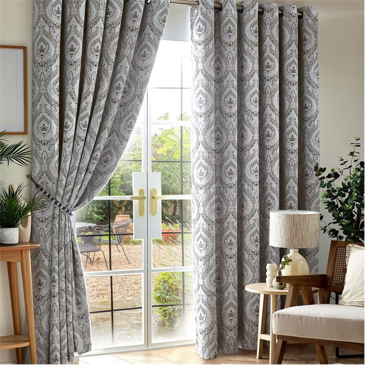 ALAN SYMONDS VICTORIA ROOM DARKENING RING TOP CURTAI